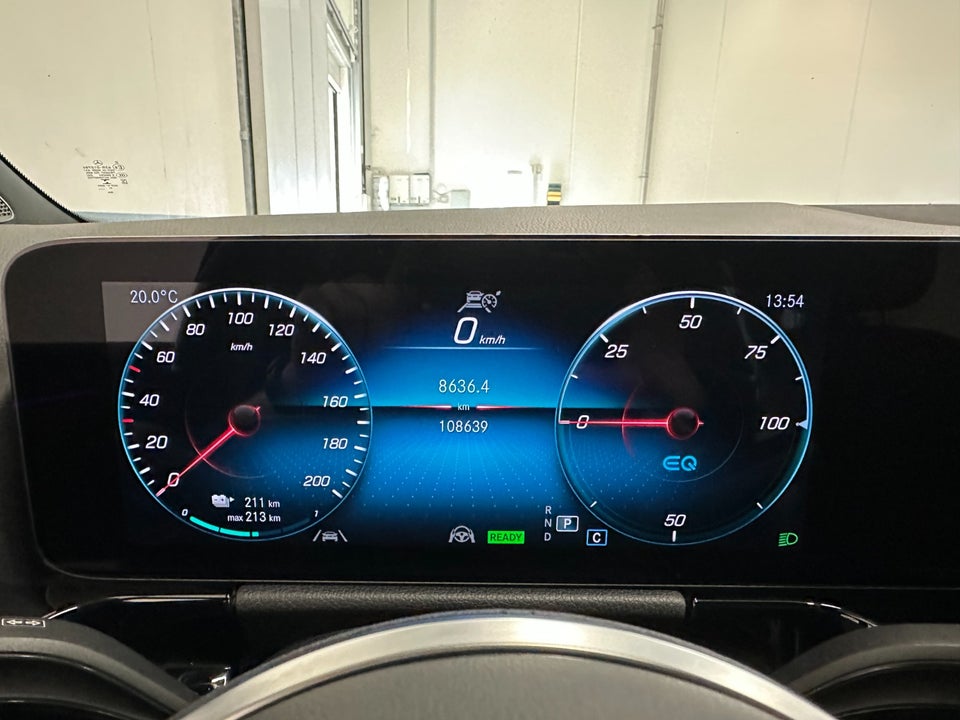 Mercedes EQA250 Progressive 5d