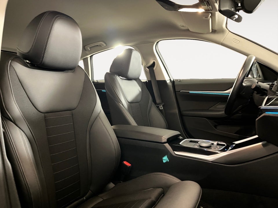 BMW i4 eDrive40 Charged Plus 5d