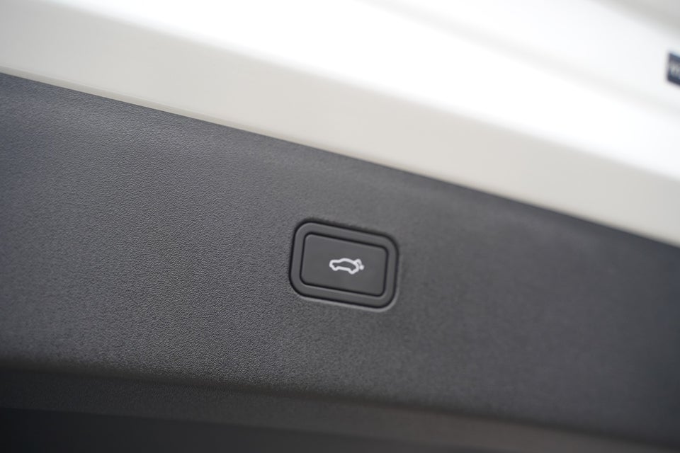 Volvo EX30 Twin Performance Ultra 5d