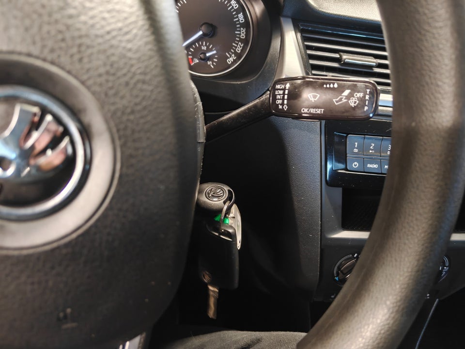 Skoda Rapid 1,2 TSi 90 Style Spaceback 5d