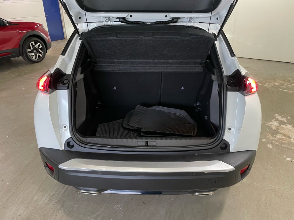 Peugeot 2008 1,2 PureTech 130 Vision Pack EAT8 5d