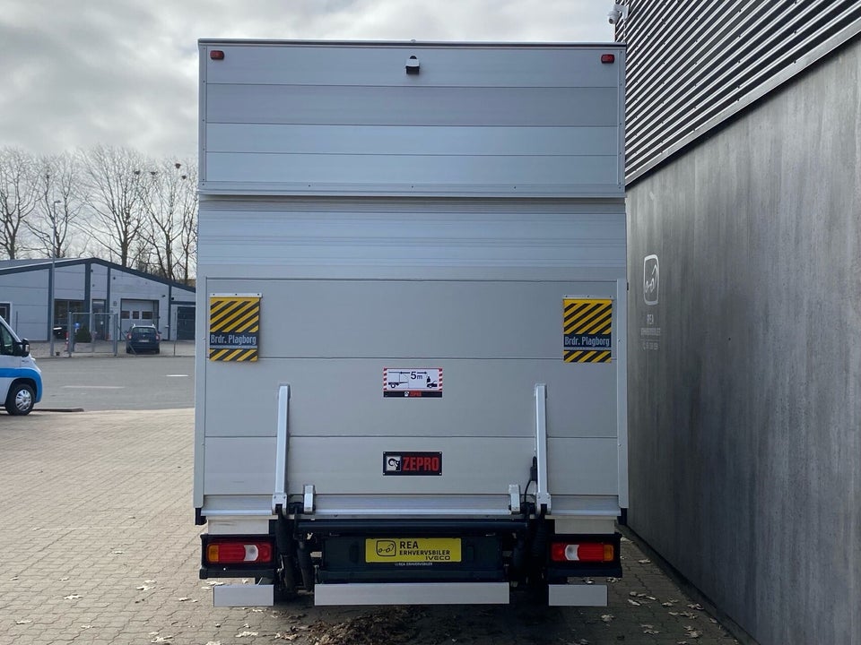 Iveco Daily 3,0 35S18 4100mm Alukasse m/lift AG8