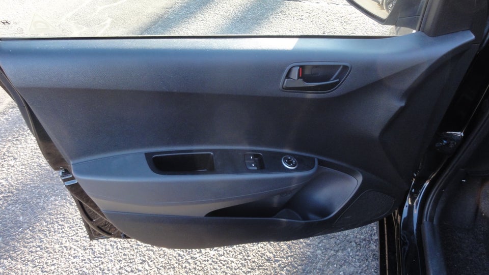 Hyundai i10 1,0 Go Clim 5d