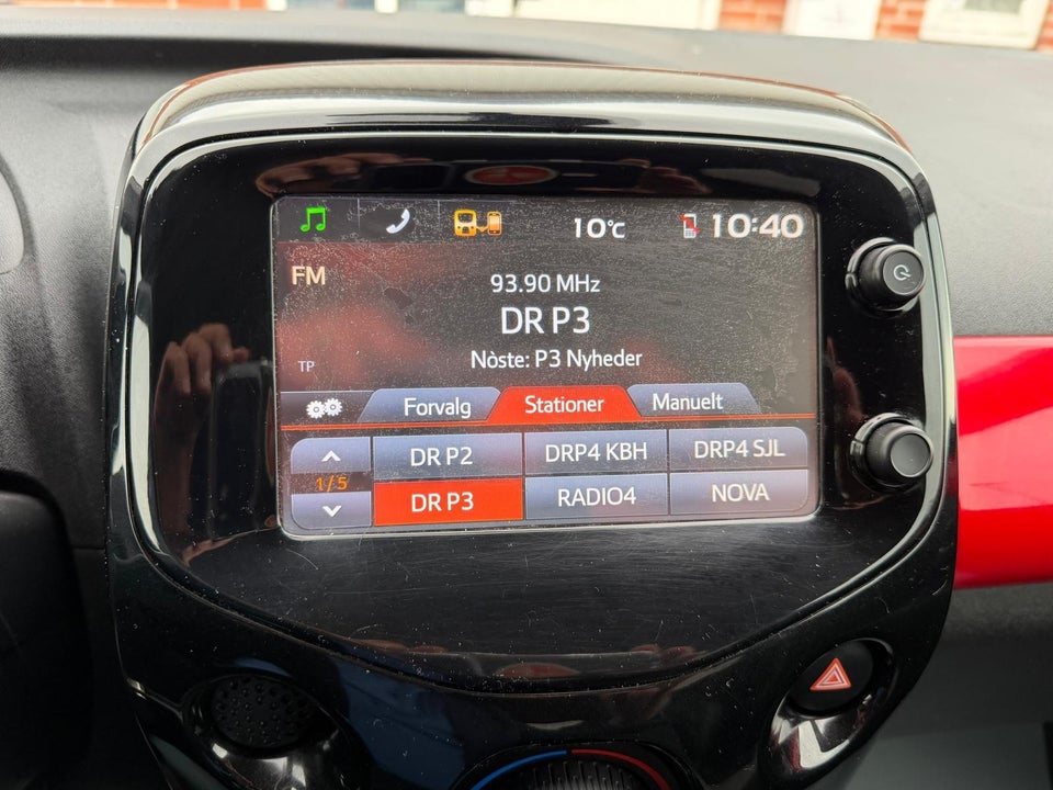 Toyota Aygo 1,0 VVT-i x-wave Sky 5d