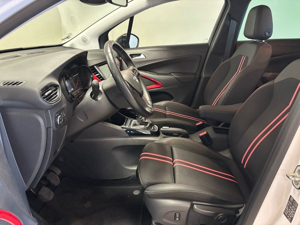 Opel Crossland 1,2 T 110 GS Line 5d