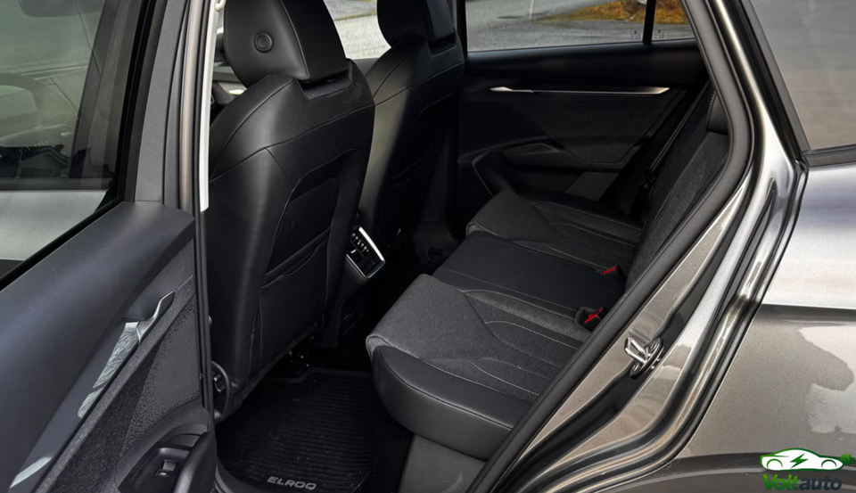 Skoda Elroq 60 iV 5d