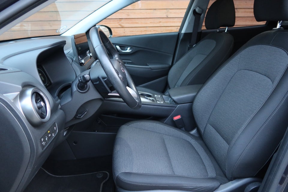 Hyundai Kona 64 EV Trend 5d