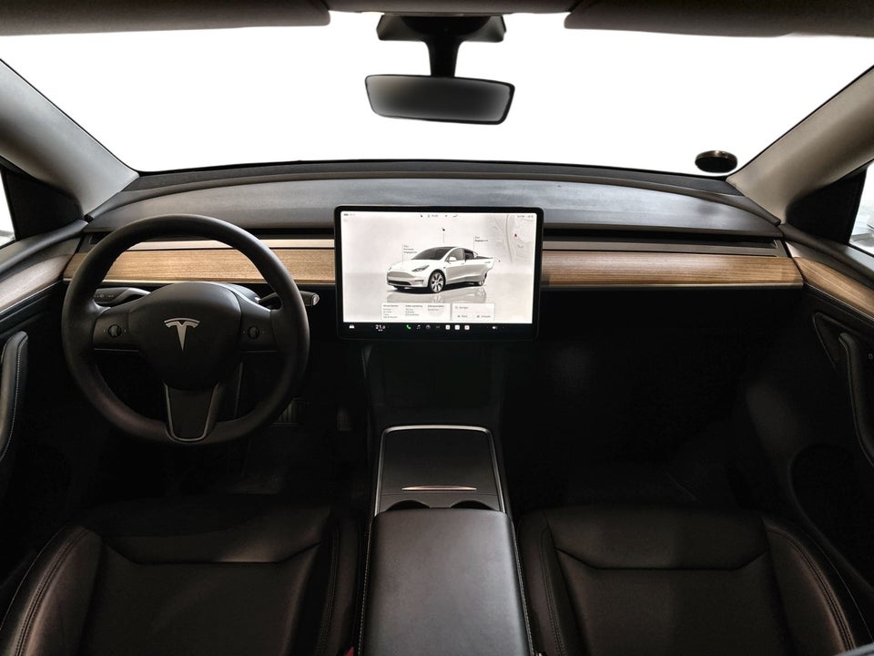 Tesla Model Y RWD 5d
