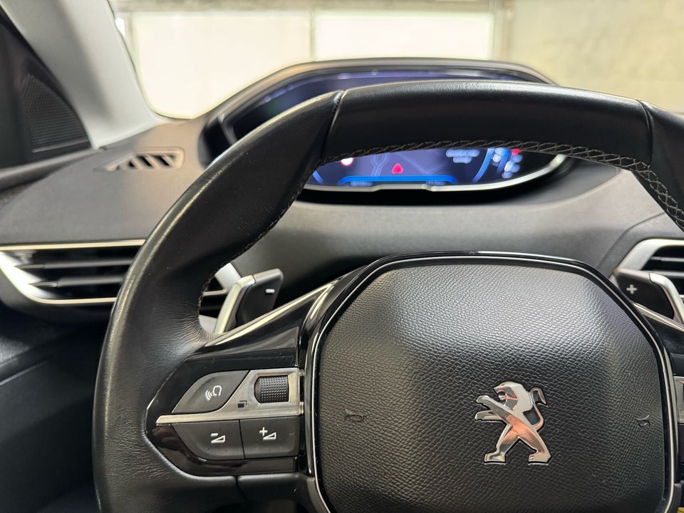 Peugeot 5008 1,6 e-THP 165 Allure EAT6 7prs 5d