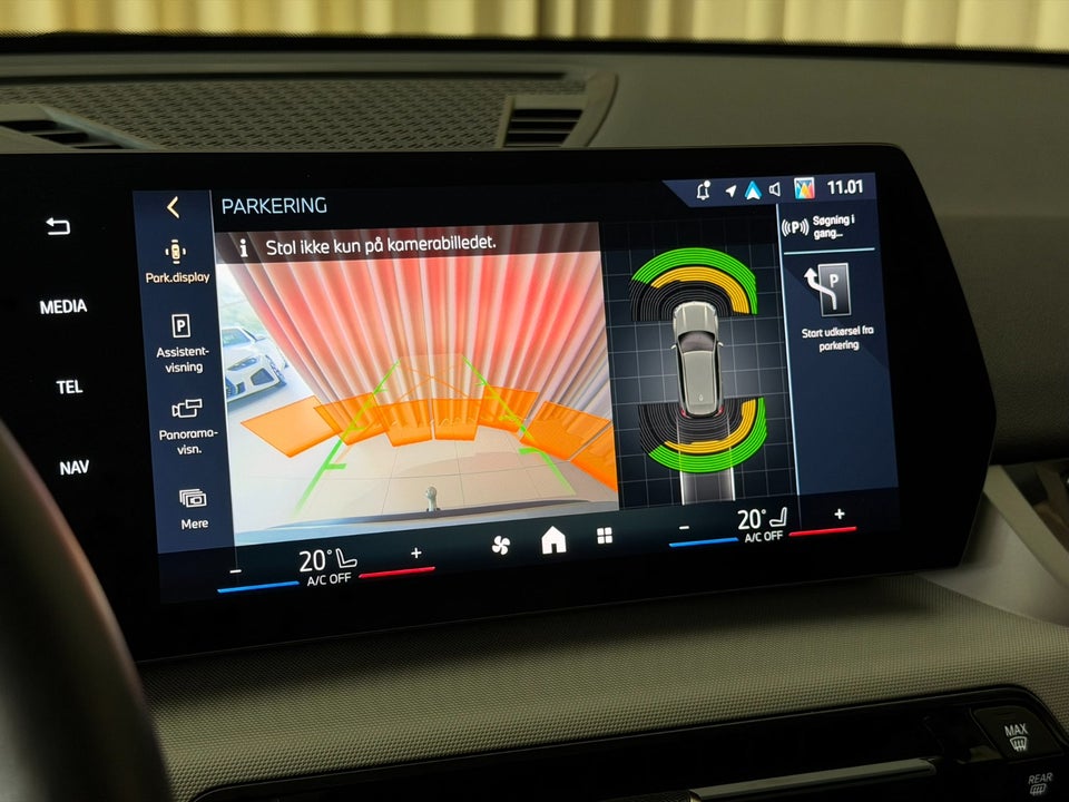 BMW iX1 eDrive20 5d