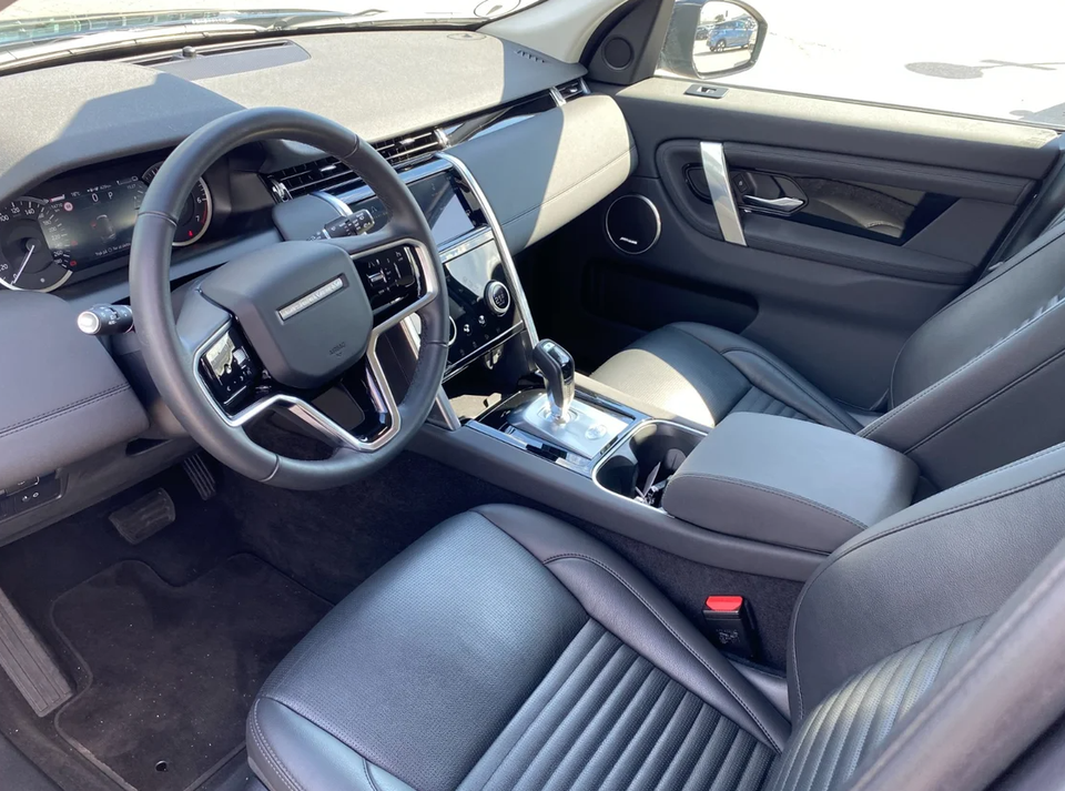 Land Rover Discovery Sport 1,5 P300e SE aut. 5d