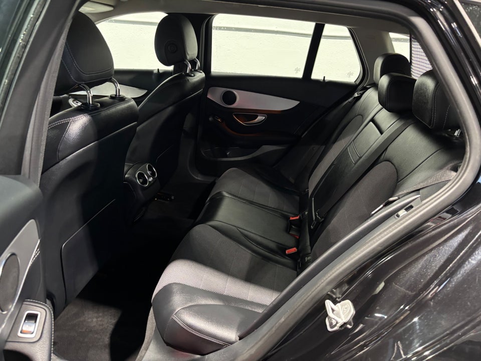 Mercedes C200 2,0 Avantgarde stc. aut. 5d