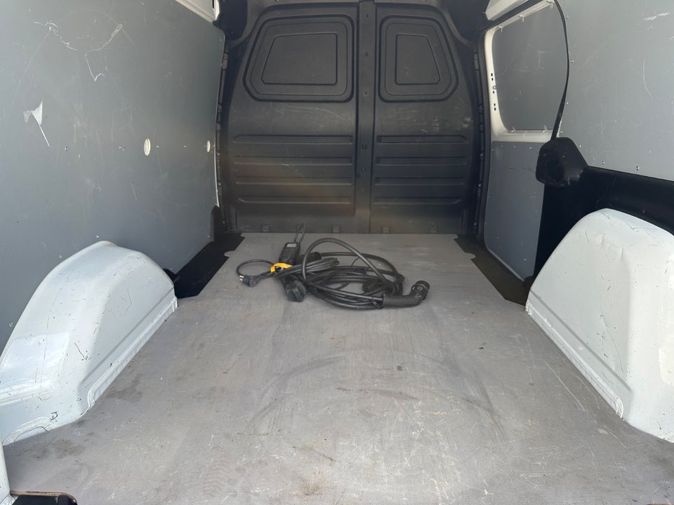 Renault Kangoo E-Tech L2 Van