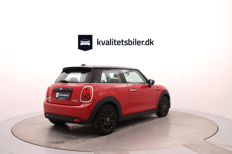 MINI Cooper SE Edition Premium Plus 3d