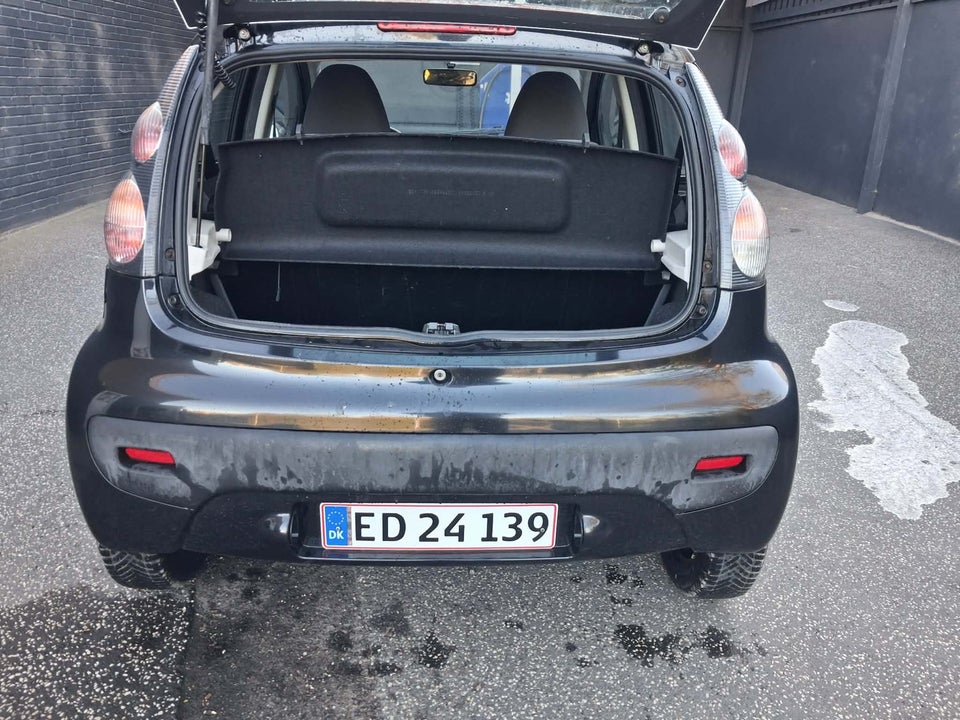 Citroën C1 1,0i  5d