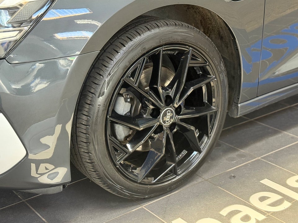 Audi A3 40 TFSi e Advanced Sportback S-tr. 5d