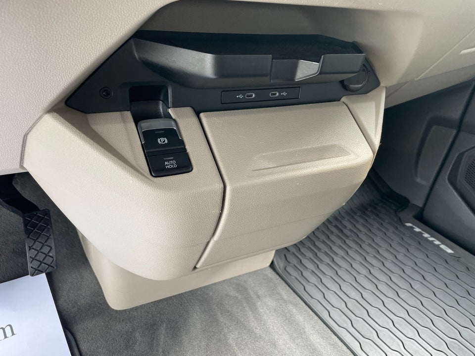 VW Multivan 1,4 eHybrid DSG kort