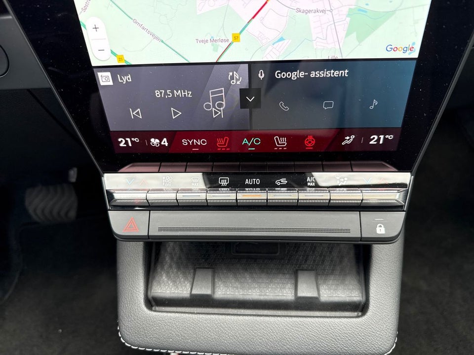 Renault Scenic E-Tech 87 Iconic 5d