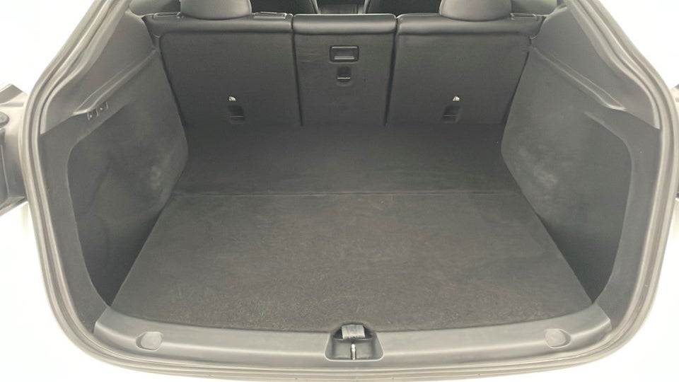 Tesla Model Y Performance AWD 5d