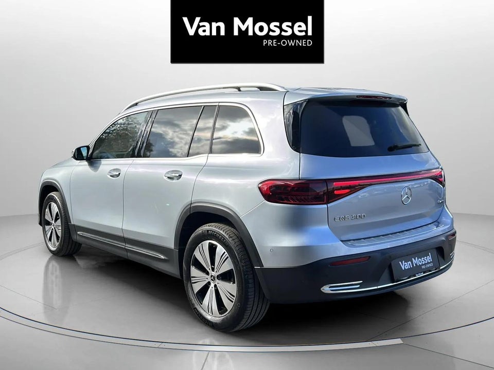 Mercedes EQB300 Progressive 4Matic Van 5d