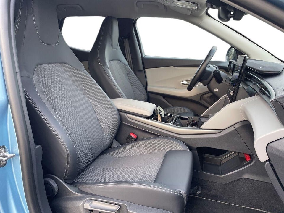 Ford Explorer 77 Select Extended Range 5d