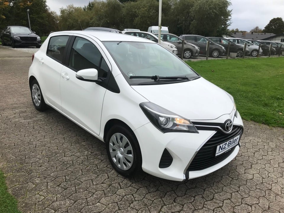 Toyota Yaris 1,3 VVT-i T2 5d