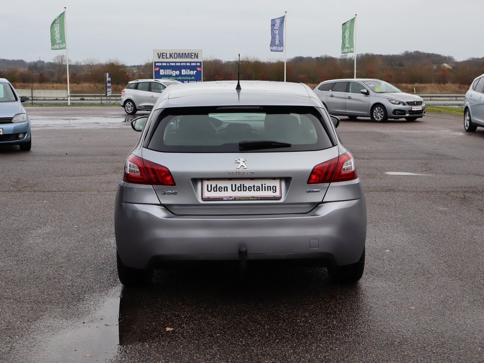 Peugeot 308 1,2 e-THP 110 Active 5d