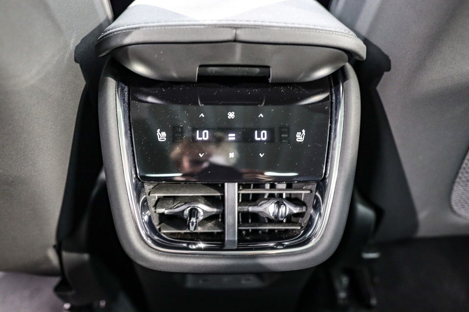 Volvo EX90 Plus 7prs 5d