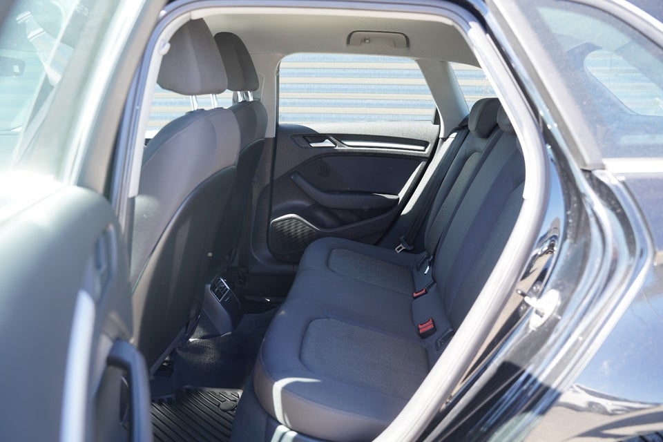 Audi A3 1,0 TFSi 116 Sportback 5d