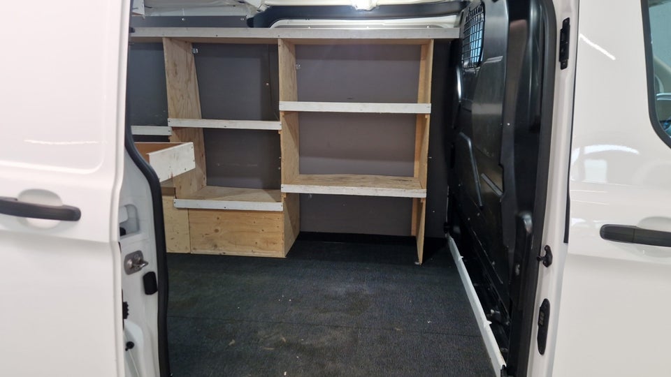 Ford Transit Custom 300 L2 2,0 TDCi 130 Trend