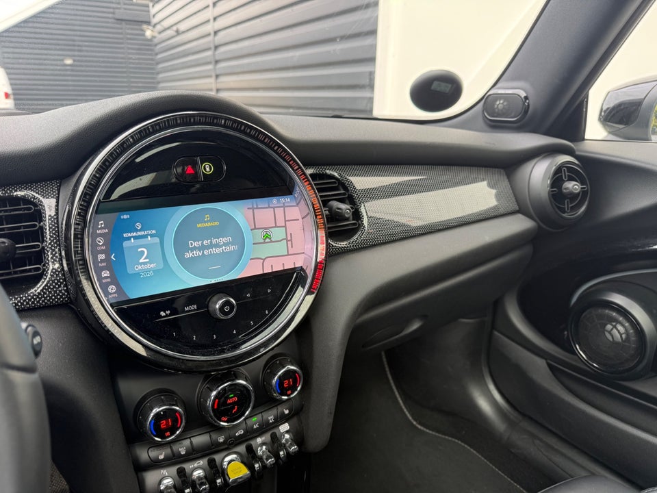 MINI Cooper SE Maximise 3d