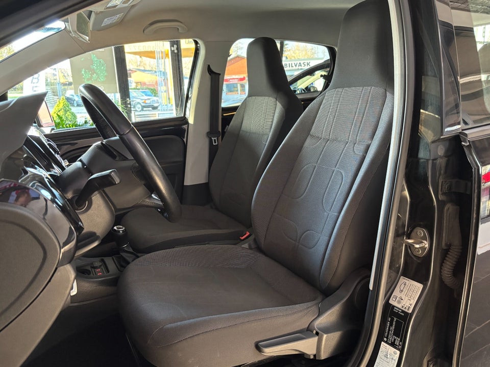 VW Up! 1,0 60 Move Up! BMT 5d