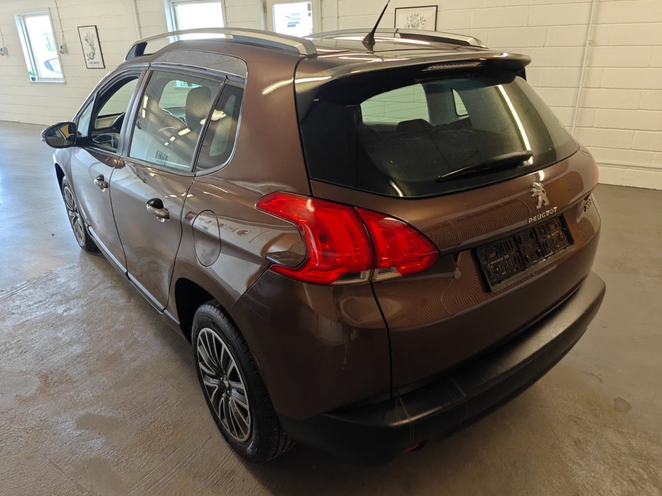 Peugeot 2008 1,2 VTi 82 Active Motion 5d