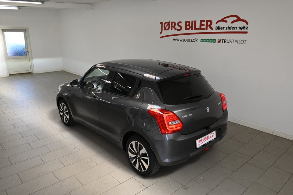Suzuki Swift 1,2 Dualjet Exclusive CVT 5d