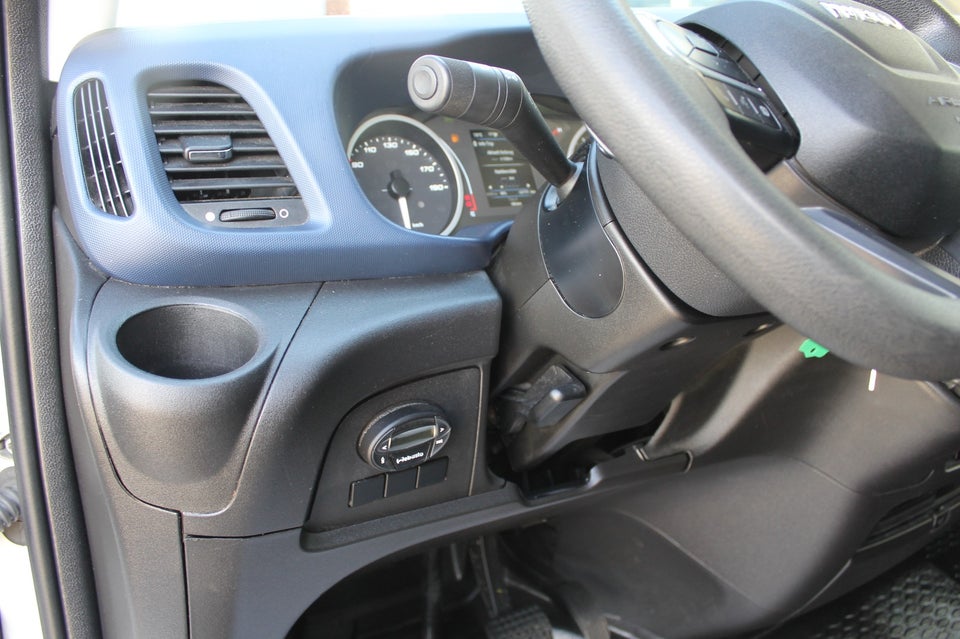 Iveco Daily 2,3 35S14 Alukasse m/lift AG8 2d