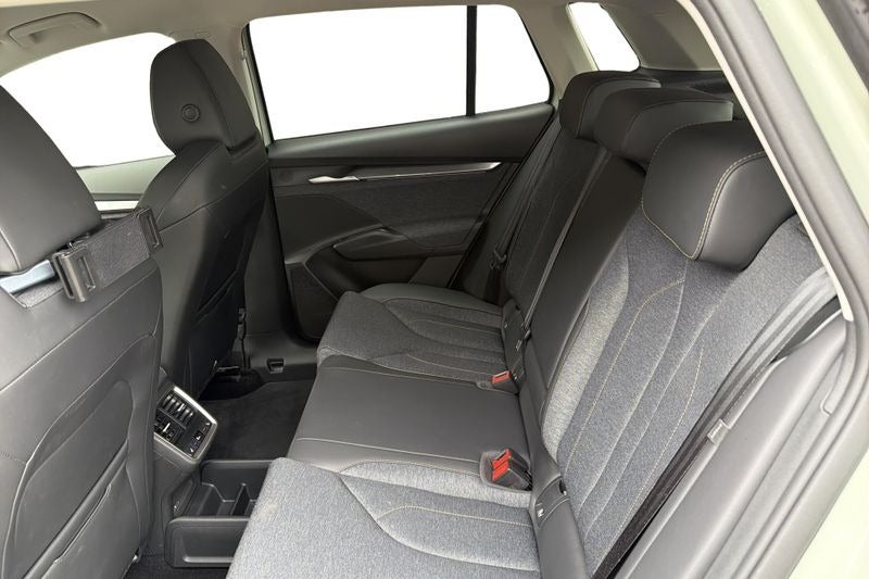 Skoda Elroq 85 iV Loft 5d
