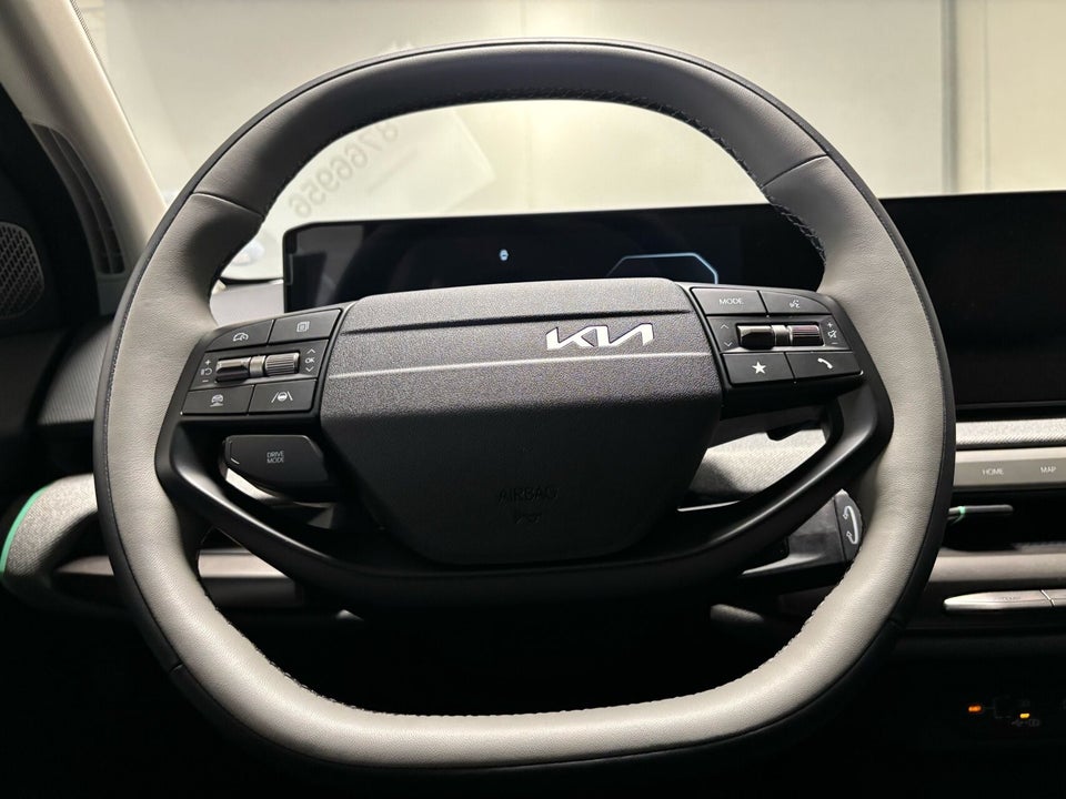 Kia EV4 81 Long Range Upgrade 5d