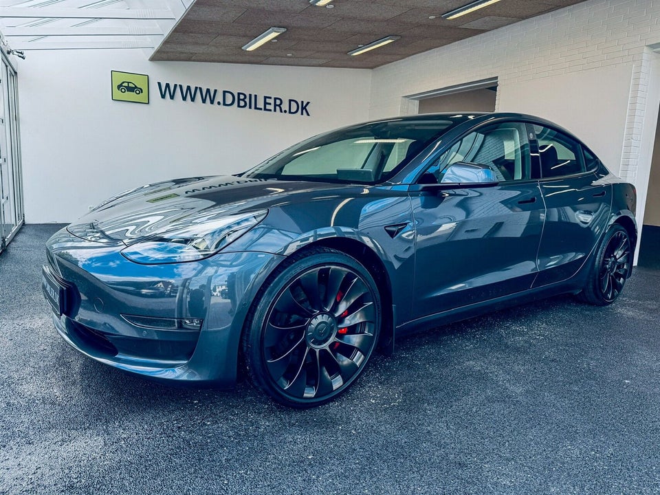 Tesla Model 3 Performance AWD 4d