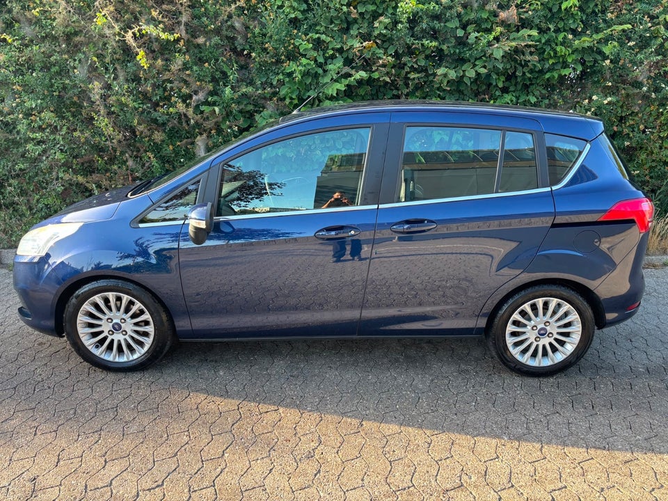 Ford B-MAX 1,0 SCTi 100 Titanium 5d