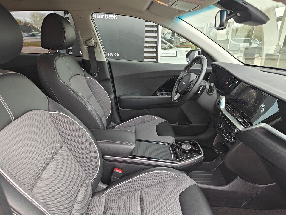 Kia e-Niro 64 Advance 5d