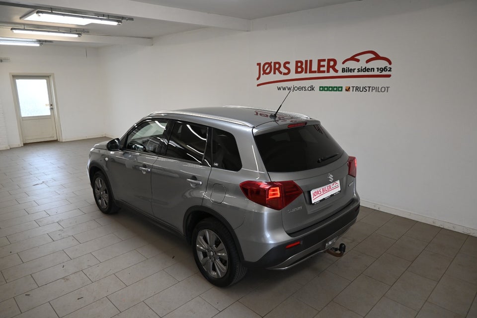 Suzuki Vitara 1,0 Boosterjet Active aut. 5d