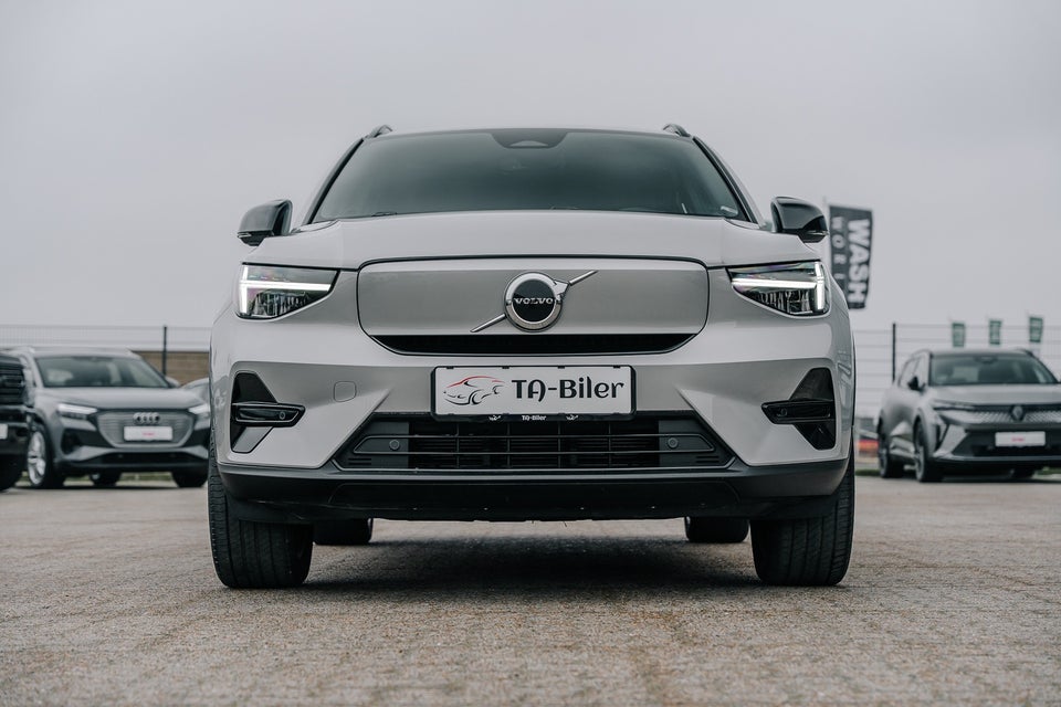 Volvo EX40 Extended Range Core 5d