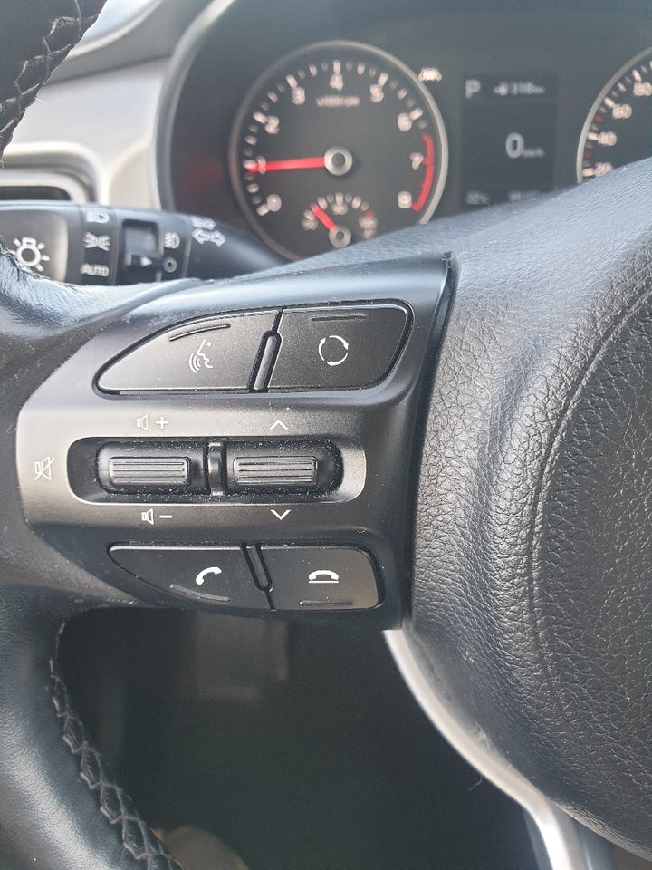 Kia Rio 1,0 T-GDi Collection DCT 5d