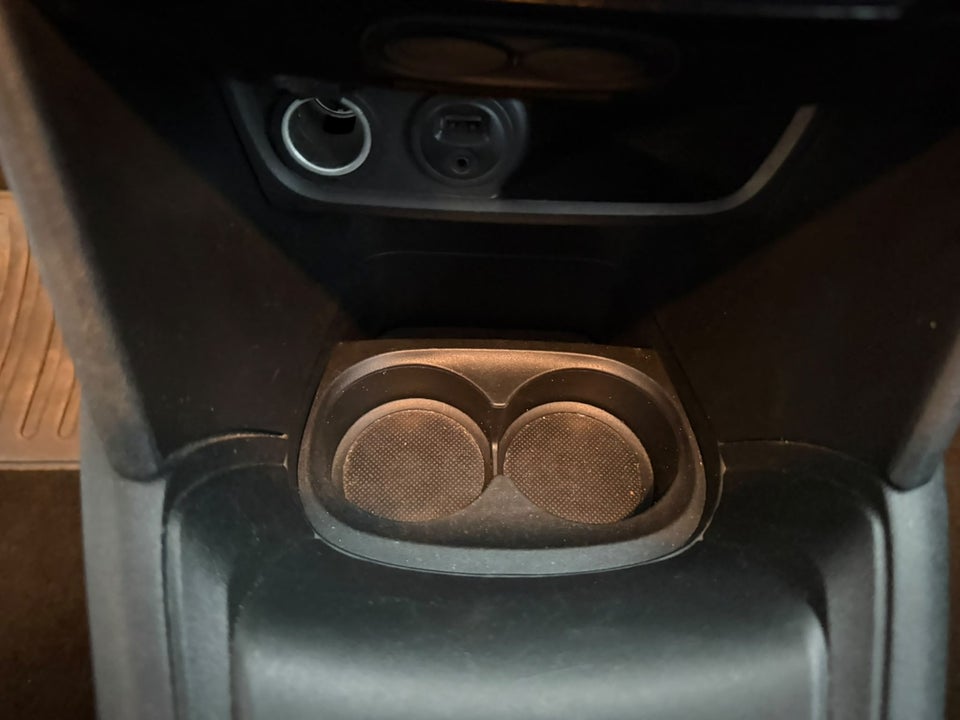 Peugeot 208 1,6 BlueHDi 100 Allure 5d