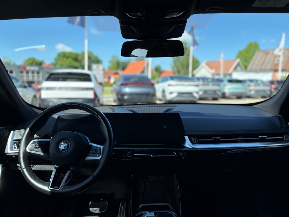 BMW iX1 xDrive30 M-Sport 5d