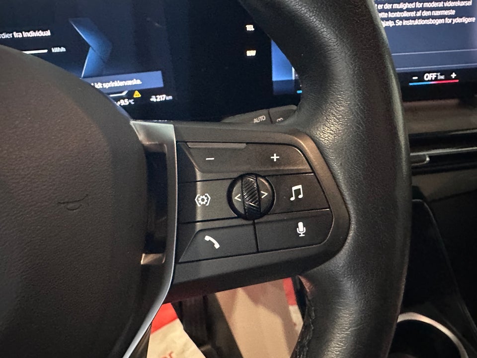 BMW iX1 xDrive30 X-Line 5d