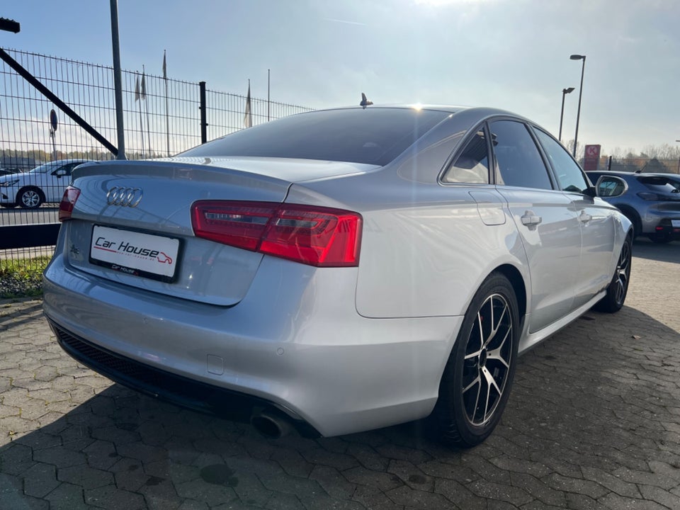 Audi A6 2,0 TFSi 180 S-line Multitr. 4d