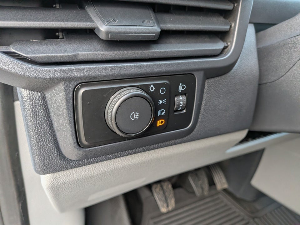 Ford Transit Custom 300 L2 2,0 EcoBlue Trend