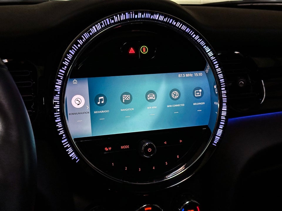 MINI Cooper SE Classic Trim 3d