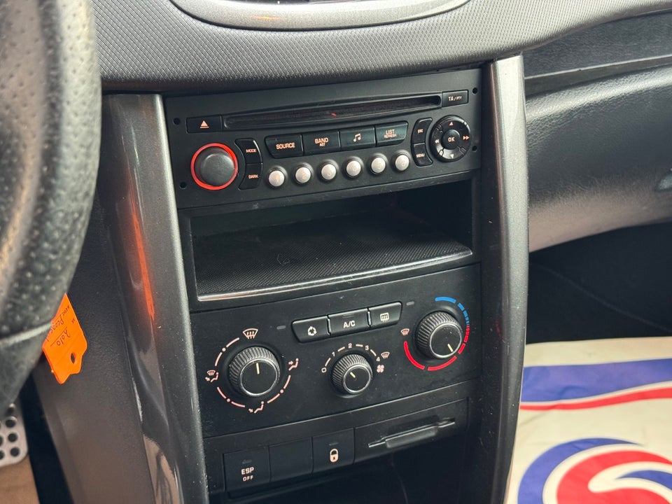 Peugeot 207 1,6 HDi 92 Active SW 5d